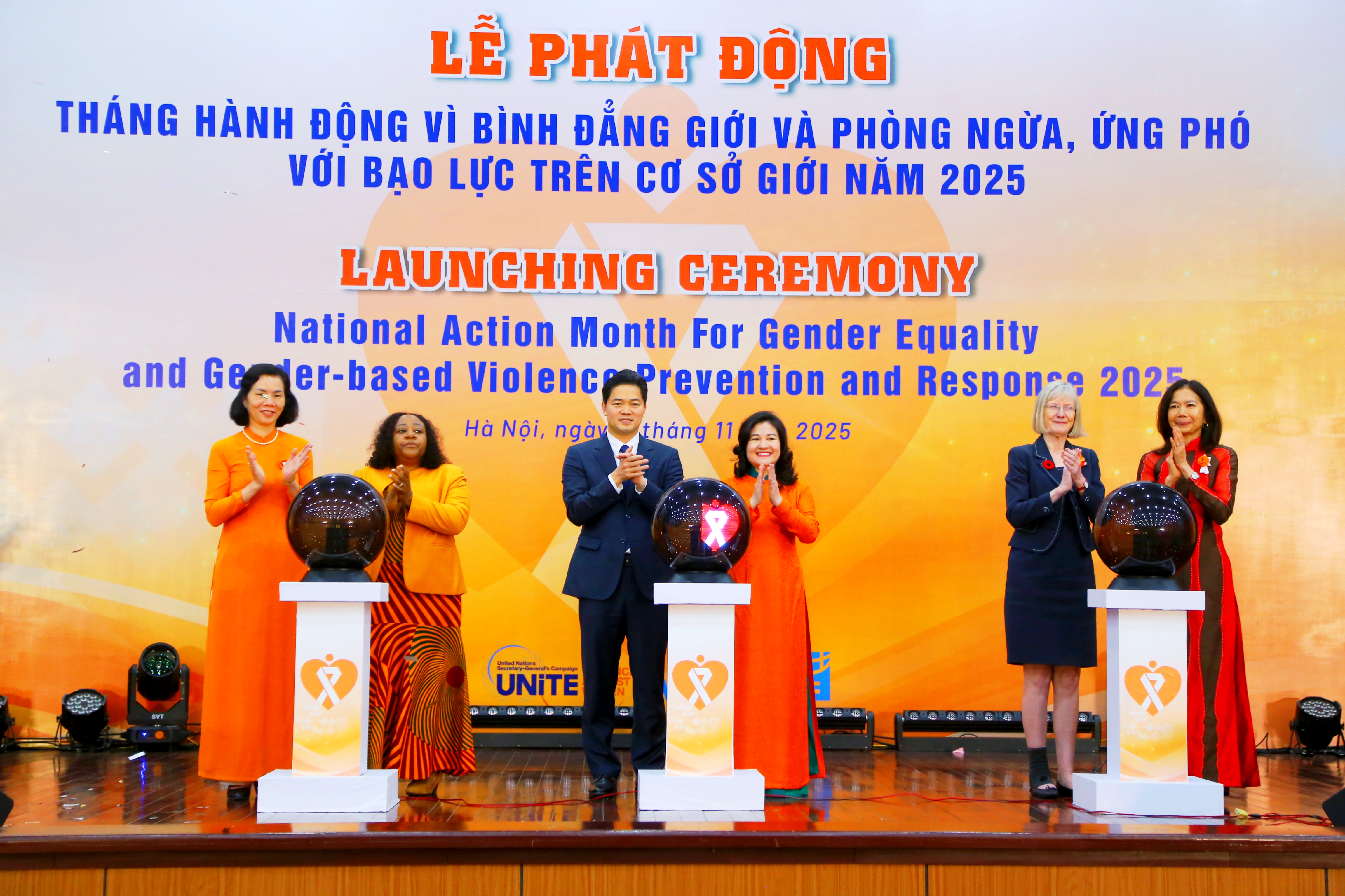 Bình đẳng giới và an toàn cho phụ nữ và trẻ em gái trong kỷ nguyên số